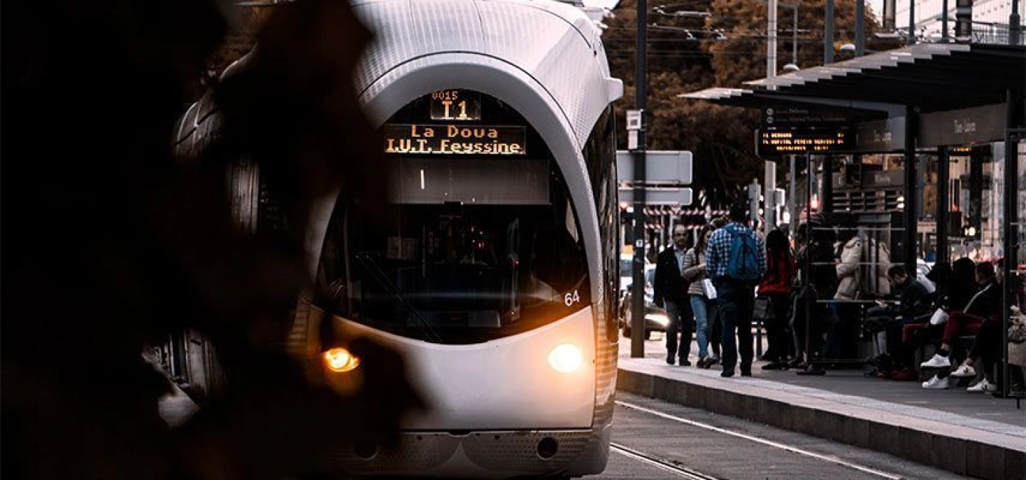 Photographie d'un tramway lyonnais