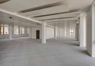 Plateau vide bureaux