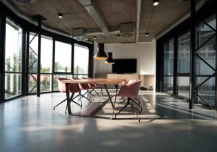 Bureaux bien exposés en métropole lyonnaise