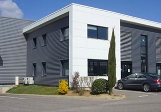 Façade du local d'activité