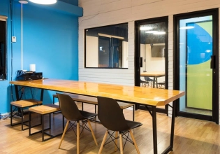 Des bureaux équipés en métropole lyonnaise